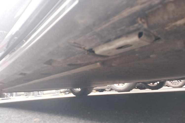Used BYD Han L 2025 EV Four-Wheel Drive LiDAR Flagship Model Right Side Sill