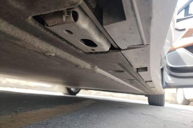 Used BYD Han L 2025 EV Four-Wheel Drive LiDAR Flagship Model Right Side Sill