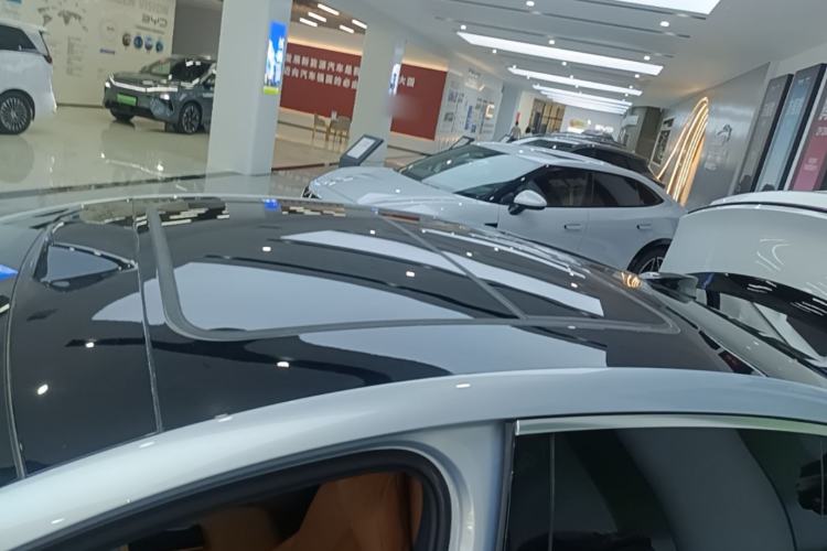 Used BYD Han L 2025 EV Four-Wheel Drive LiDAR Flagship Model Roof