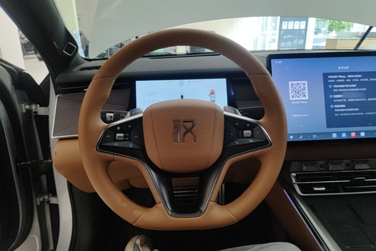 Used BYD Han L 2025 EV Four-Wheel Drive LiDAR Flagship Model Steering Wheel