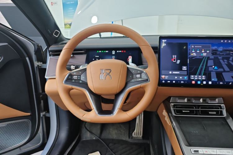 Used BYD Han L 2025 EV Four-Wheel Drive LiDAR Flagship Model Steering Wheel