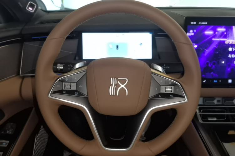 Used BYD Han L 2025 EV Four-Wheel Drive LiDAR Flagship Model Steering Wheel
