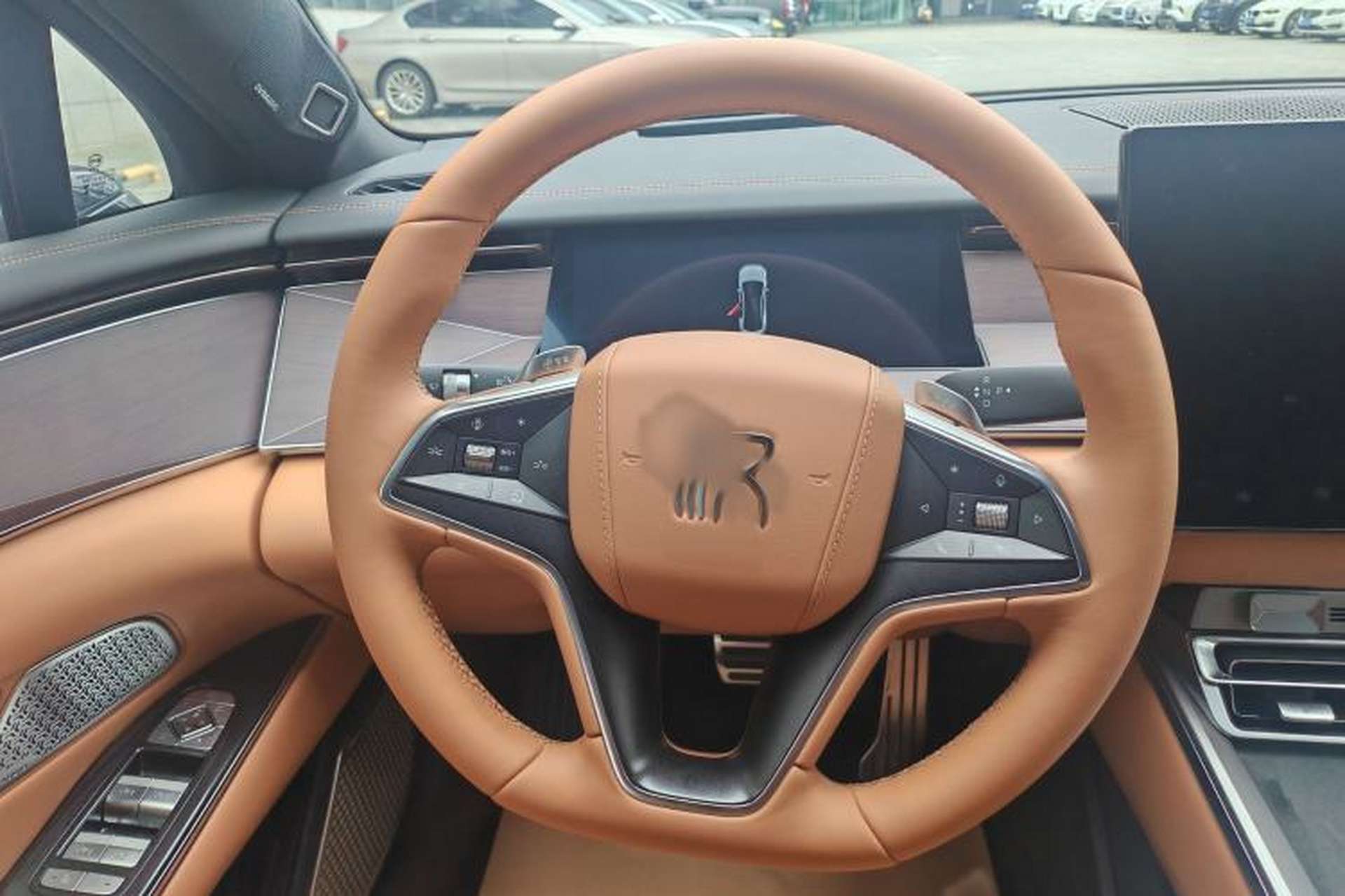 Used BYD Han L 2025 EV Four-Wheel Drive LiDAR Flagship Model Steering Wheel