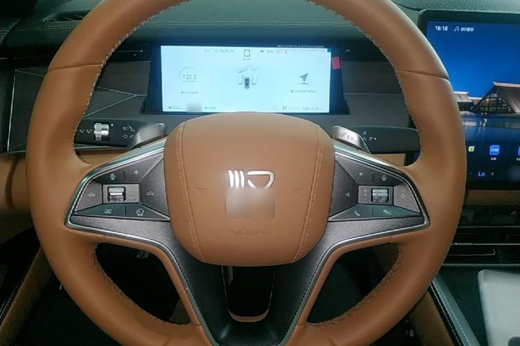 Used BYD Han L 2025 EV Four-Wheel Drive LiDAR Flagship Model Steering Wheel