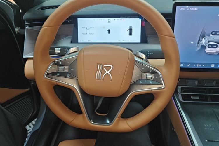 Used BYD Han L 2025 EV Four-Wheel Drive LiDAR Flagship Model Steering Wheel