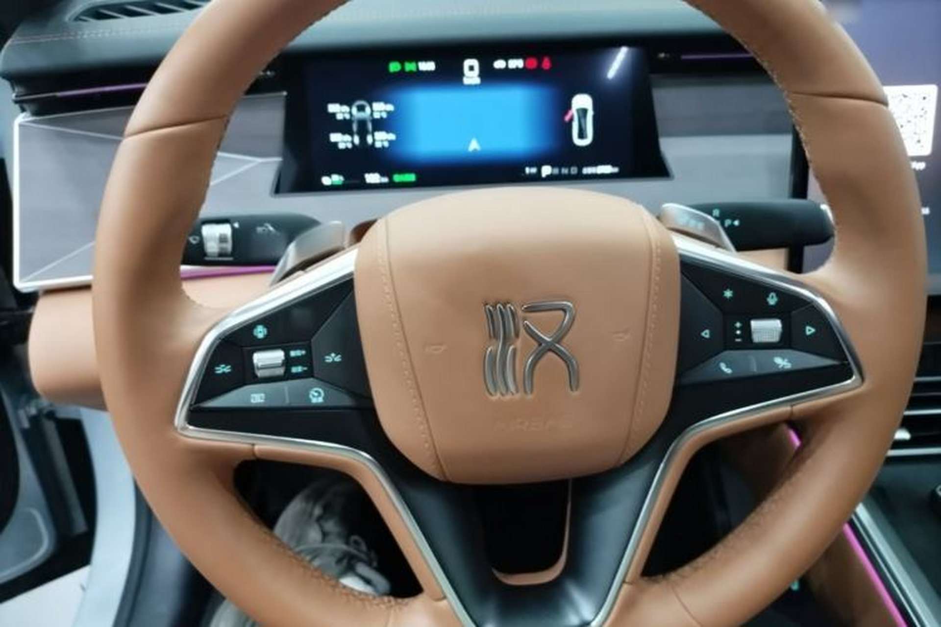 Used BYD Han L 2025 EV Four-Wheel Drive LiDAR Flagship Model Steering Wheel
