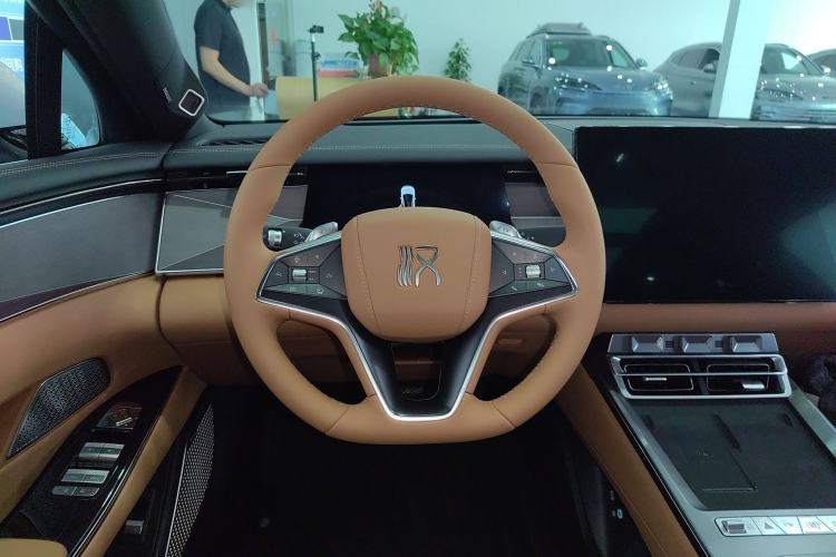 Used BYD Han L 2025 DM-i 200km LiDAR Flagship Model Steering Wheel