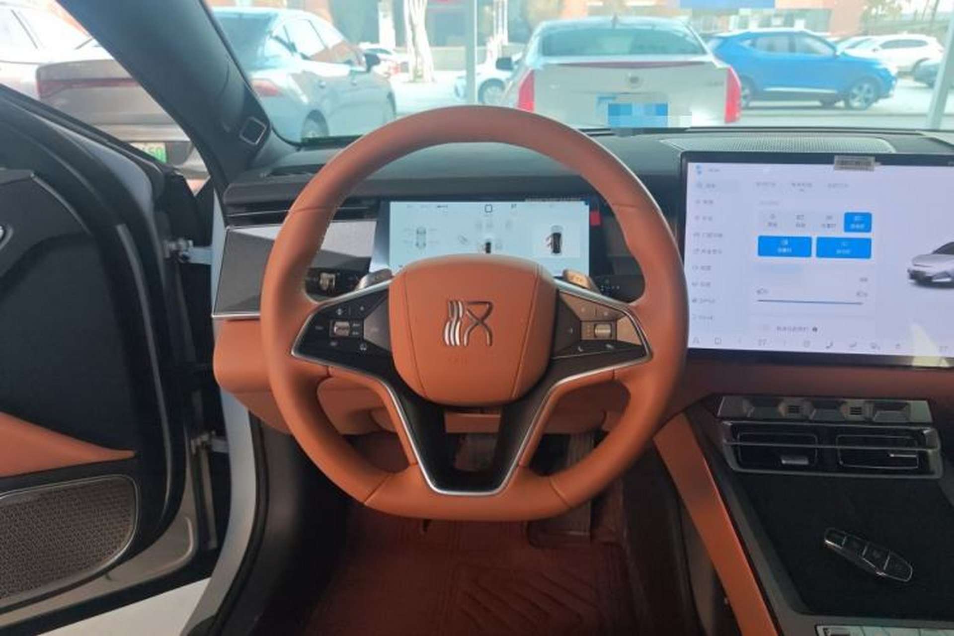 Used BYD Han L 2025 DM-i 200KM LiDAR Luxury Model Steering Wheel