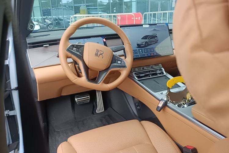 Used BYD Han L 2025 EV Four-Wheel Drive LiDAR Flagship Model Steering Wheel