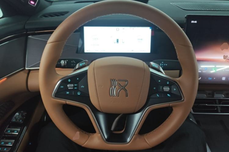 Used BYD Han L 2025 EV Four-Wheel Drive LiDAR Flagship Model Steering Wheel