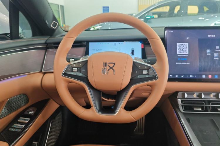 Used BYD Han L 2025 EV Four-Wheel Drive LiDAR Flagship Model Steering Wheel