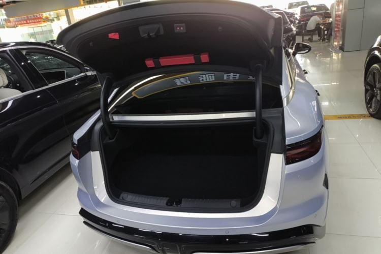 Used BYD Han L 2025 EV Four-Wheel Drive LiDAR Flagship Model Trunk
