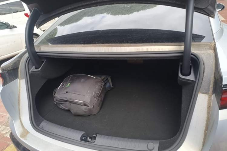 Used BYD Han L 2025 EV Four-Wheel Drive LiDAR Flagship Model Trunk