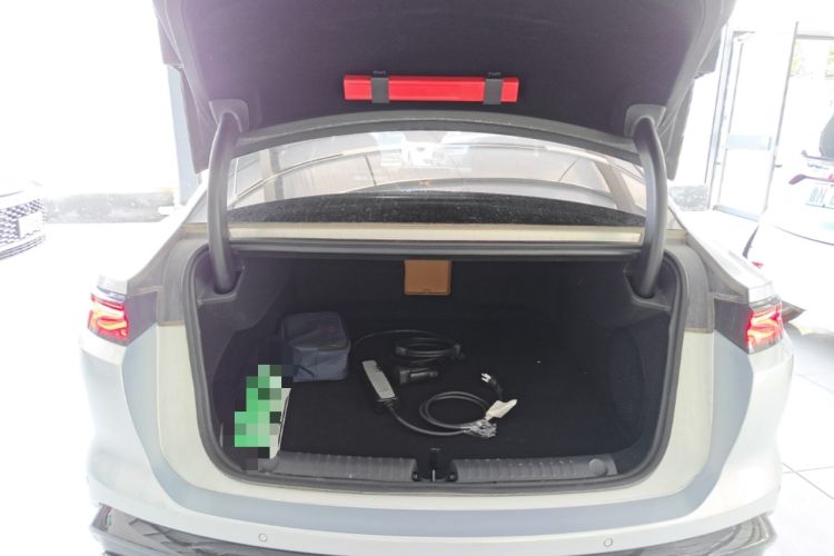 Used BYD Han L 2025 EV Four-Wheel Drive LiDAR Flagship Model Trunk