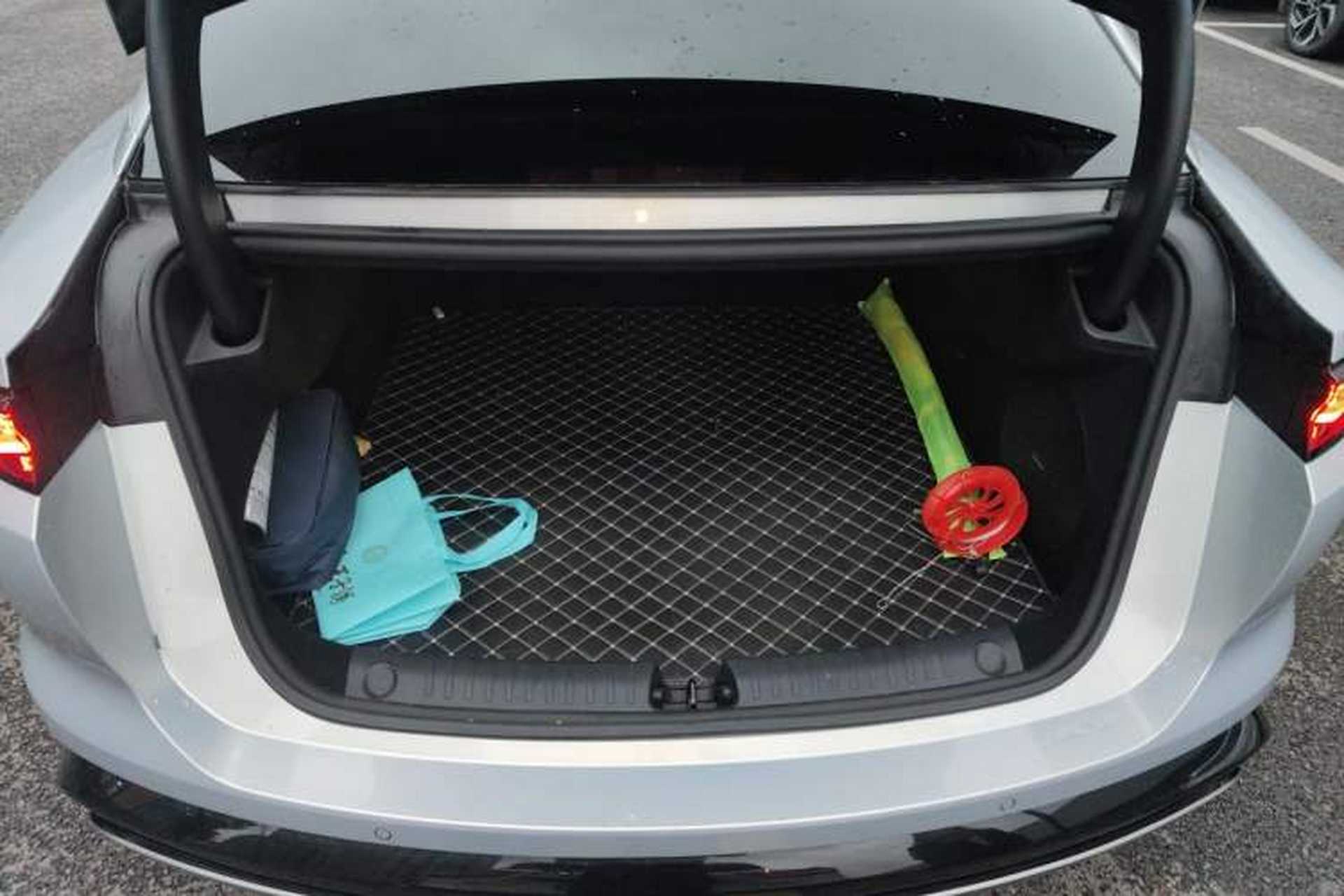 Used BYD Han L 2025 EV 701KM LiDAR Deluxe Edition Trunk