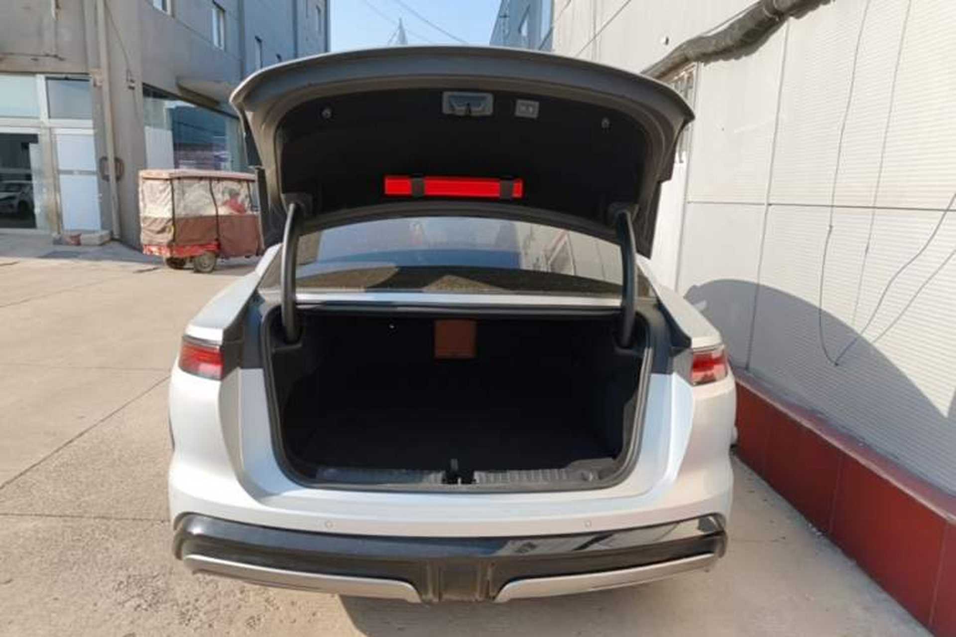 Used BYD Han L 2025 EV Four-Wheel Drive LiDAR Flagship Model Trunk