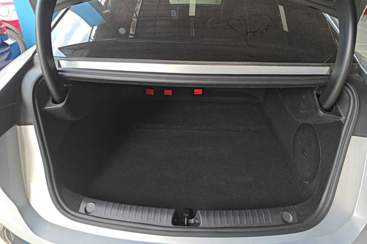 Used BYD Han L 2025 EV Four-Wheel Drive LiDAR Flagship Model Trunk