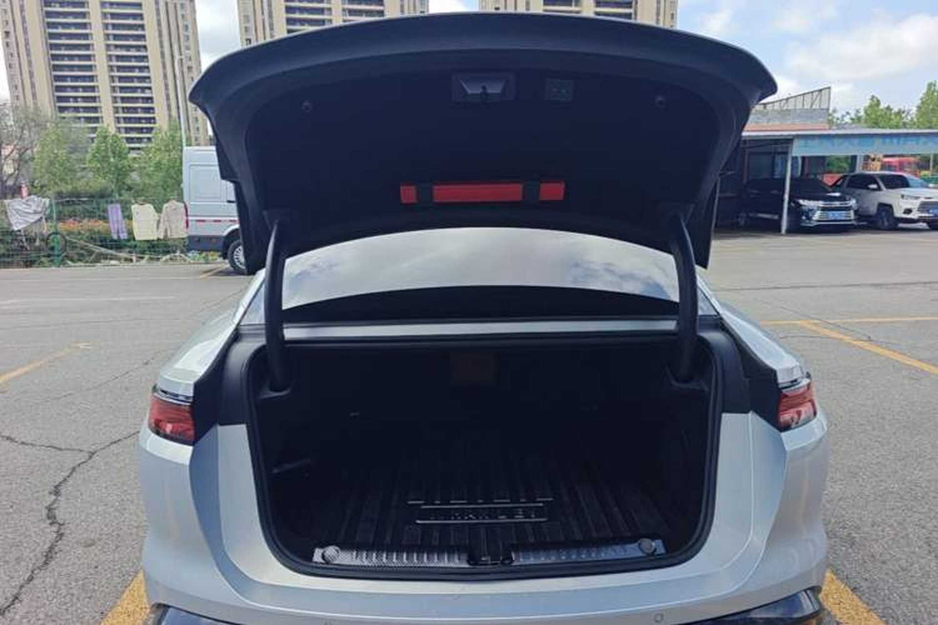 Used BYD Han L 2025 EV Four-Wheel Drive LiDAR Flagship Model Trunk