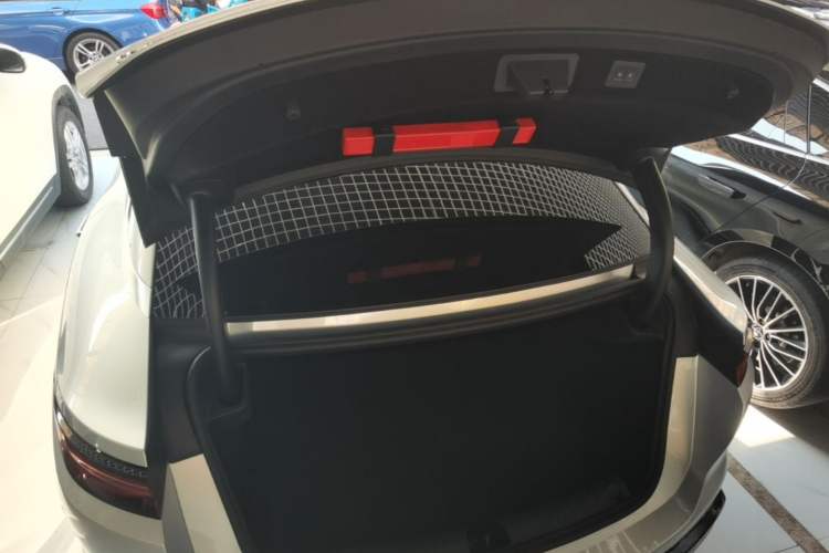 Used BYD Han L 2025 EV Four-Wheel Drive LiDAR Flagship Model Trunk