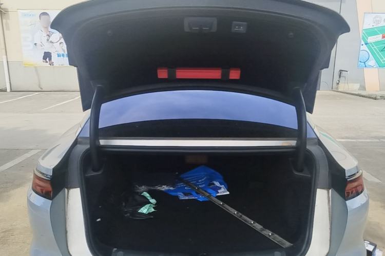 Used BYD Han L 2025 EV Four-Wheel Drive LiDAR Flagship Model Trunk