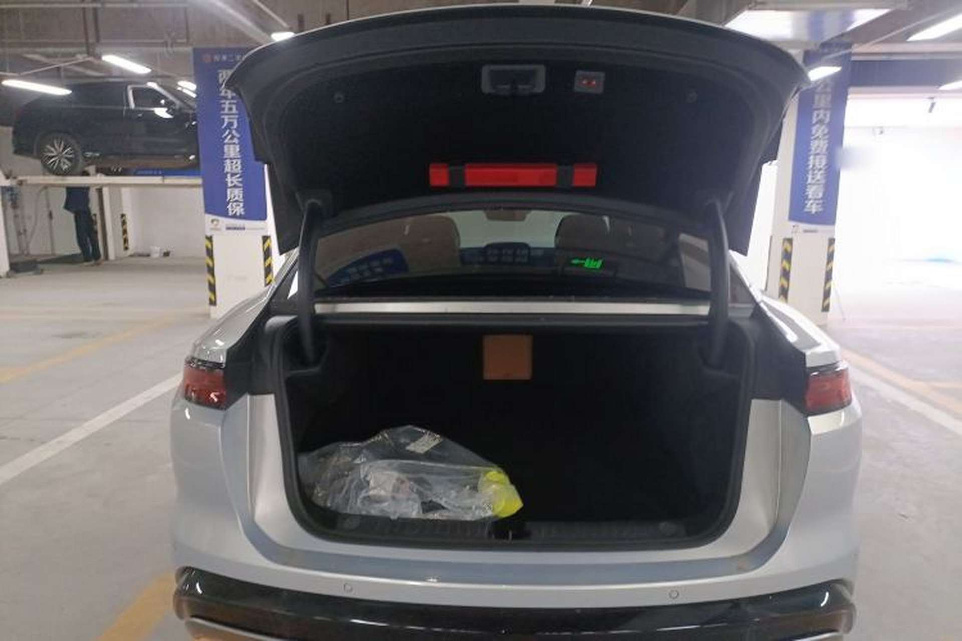 Used BYD Han L 2025 EV Four-Wheel Drive LiDAR Flagship Model Trunk