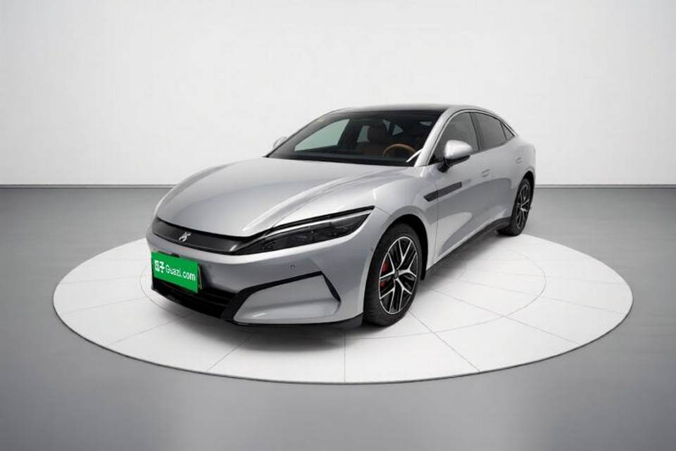 BYD Han L 2025
