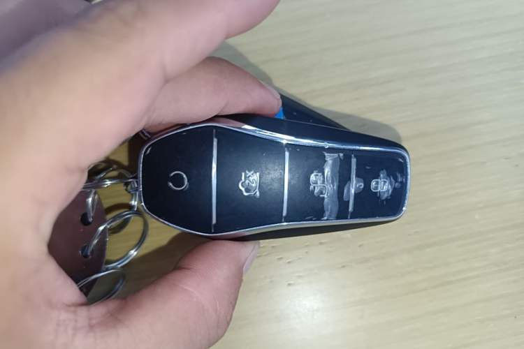 Used BYD Han L 2025 EV Four-Wheel Drive LiDAR Flagship Model Vehicle Key