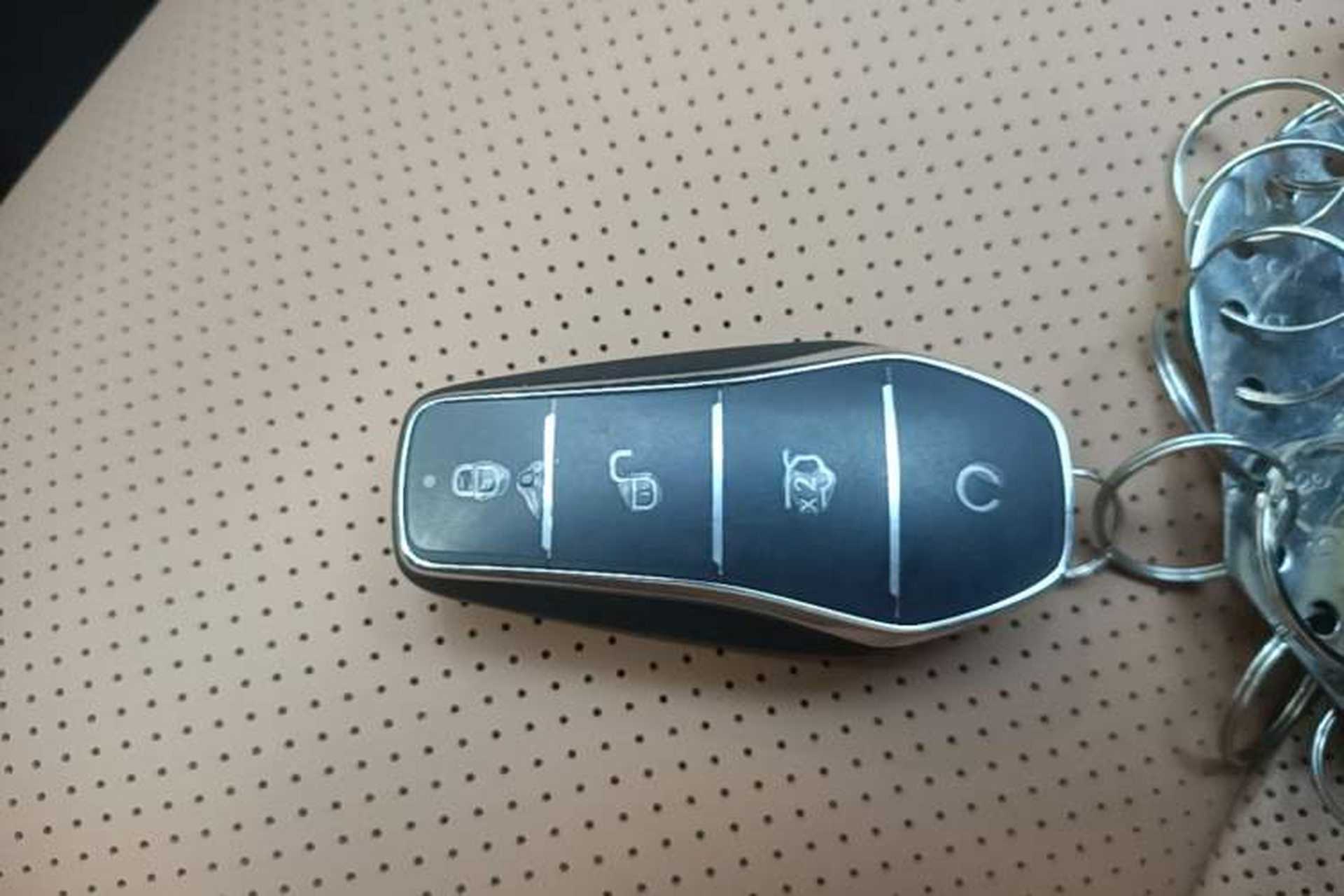 Used BYD Han L 2025 EV Four-Wheel Drive LiDAR Flagship Model Vehicle Key
