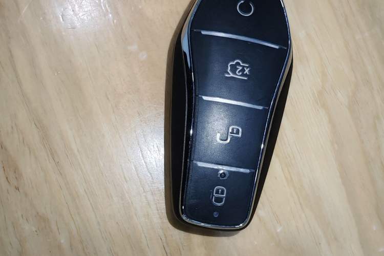 Used BYD Han L 2025 EV Four-Wheel Drive LiDAR Flagship Model Vehicle Key