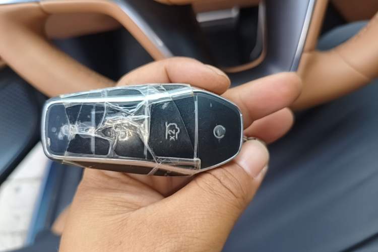 Used BYD Han L 2025 EV Four-Wheel Drive LiDAR Flagship Model Vehicle Key