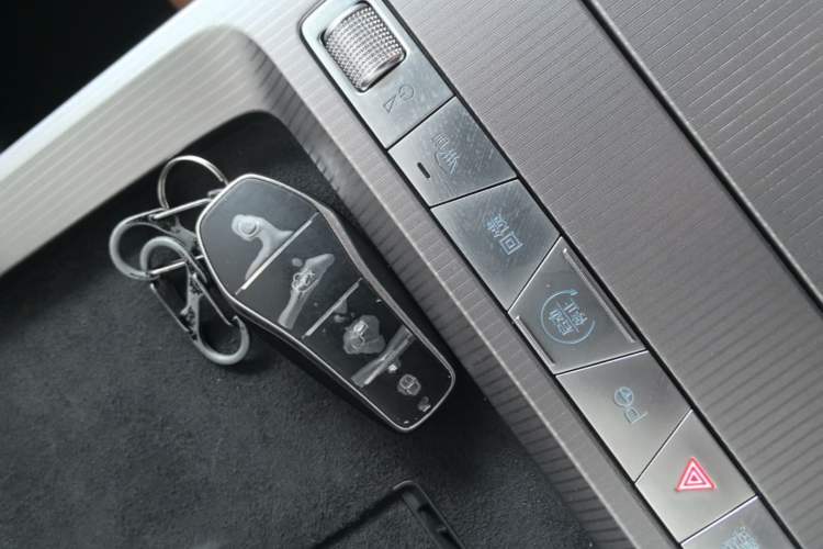 Used BYD Han L 2025 EV Four-Wheel Drive LiDAR Flagship Model Vehicle Key