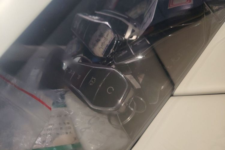 Used BYD Han L 2025 EV Four-Wheel Drive LiDAR Flagship Model Vehicle Key