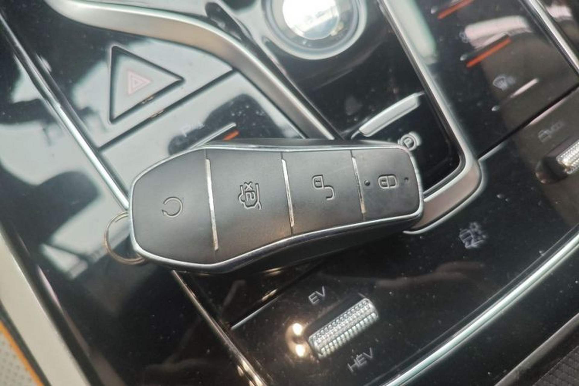 Used BYD Han L 2025 EV Four-Wheel Drive LiDAR Flagship Model Vehicle Key