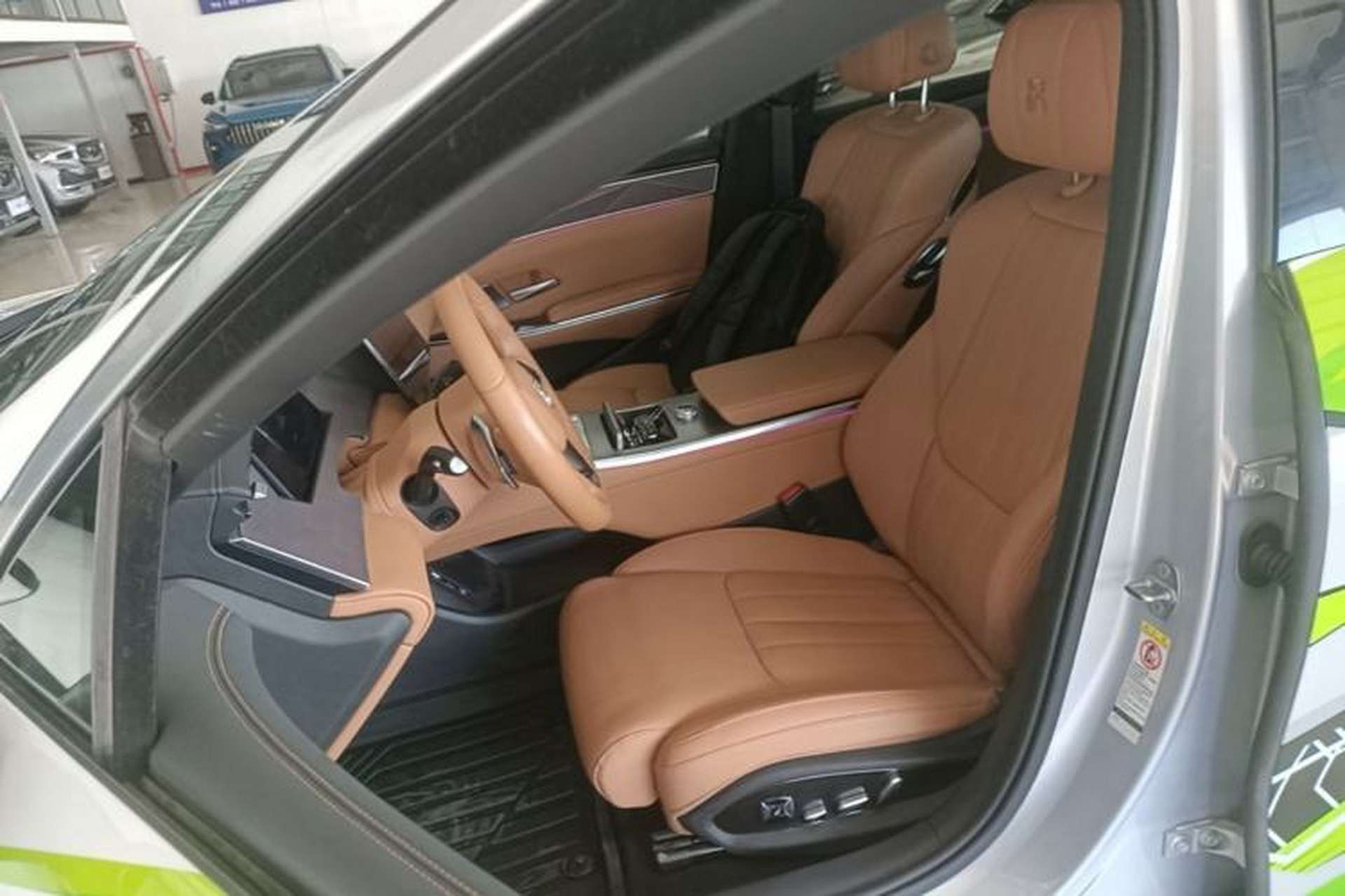 Used BYD Han L 2025 EV Four-Wheel Drive LiDAR Flagship Model Left Front Seat