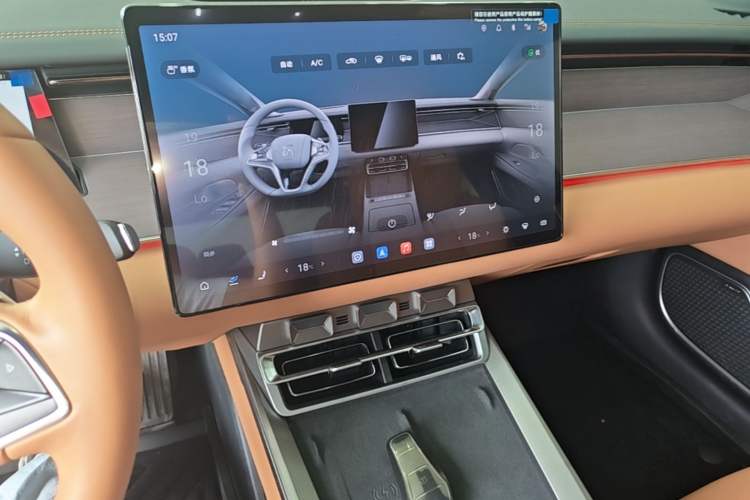 Used BYD Han L 2025 EV Four-Wheel Drive LiDAR Flagship Model Audio And AC Panel