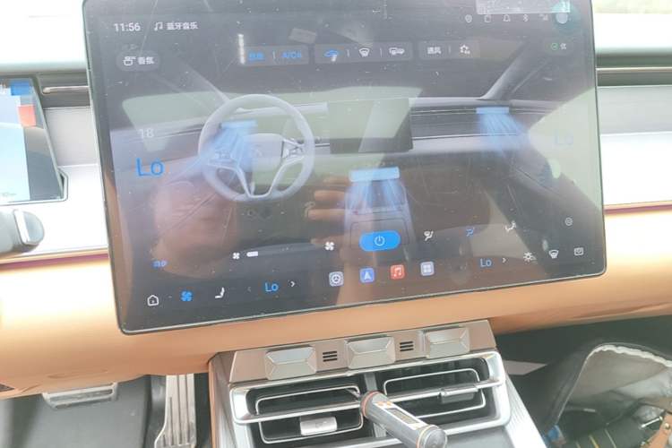 Used BYD Han L 2025 EV Four-Wheel Drive LiDAR Flagship Model Audio And AC Panel