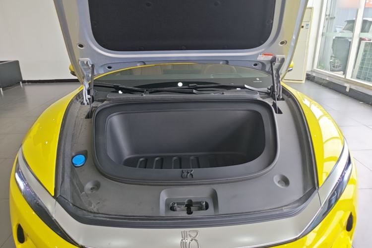 Used BYD Han L 2025 EV Four-Wheel Drive LiDAR Flagship Model Engine Bay