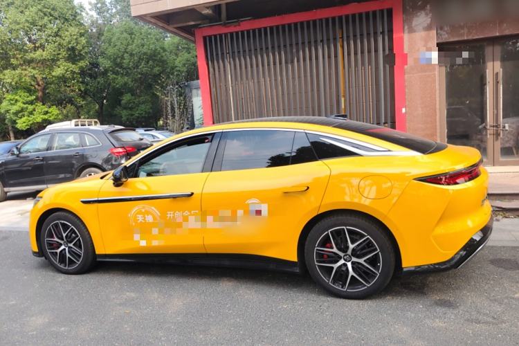 Used BYD Han L 2025 DM-p Four-Wheel-Drive LiDAR Flagship Model Exterior 3