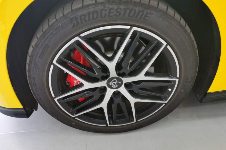 Used BYD Han L 2025 DM-p Four-Wheel-Drive LiDAR Flagship Model Exterior 7