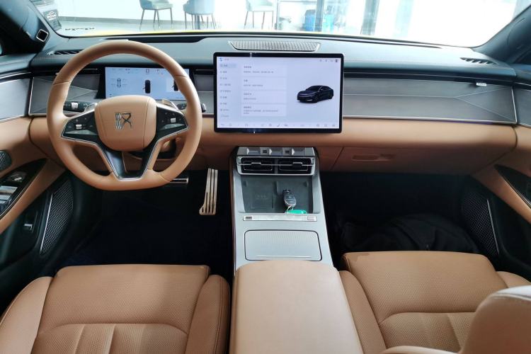 Used BYD Han L 2025 DM-p Four-Wheel-Drive LiDAR Flagship Model Interior 2