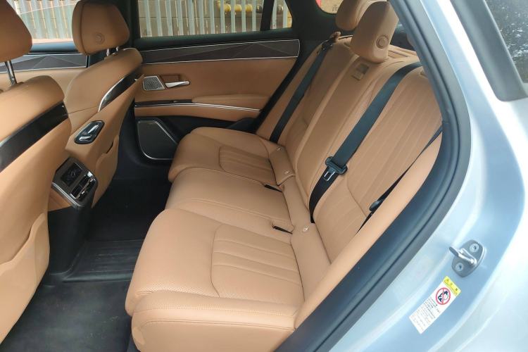 Used BYD Han L 2025 DM-p Four-Wheel-Drive LiDAR Flagship Model Interior 4