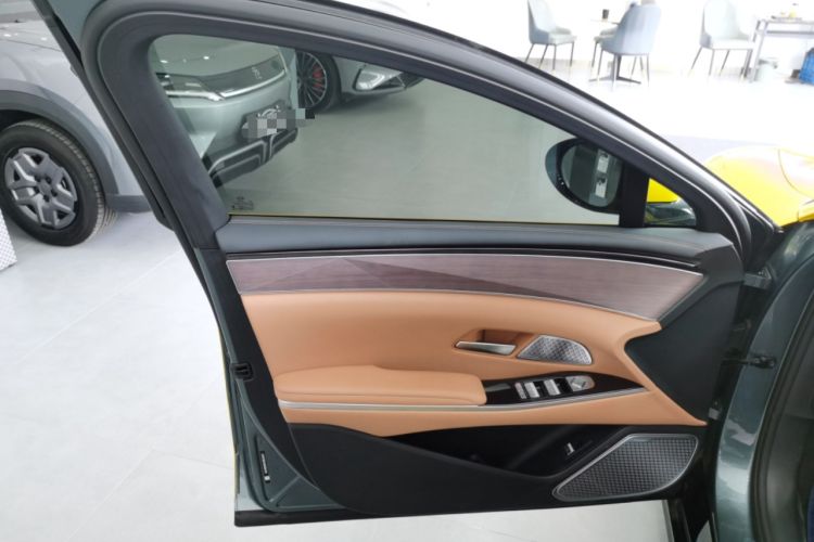Used BYD Han L 2025 DM-p Four-Wheel-Drive LiDAR Flagship Model Interior 7