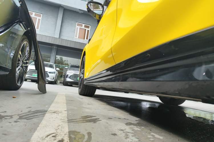 Used BYD Han L 2025 EV Four-Wheel Drive LiDAR Flagship Model Left Side Sill