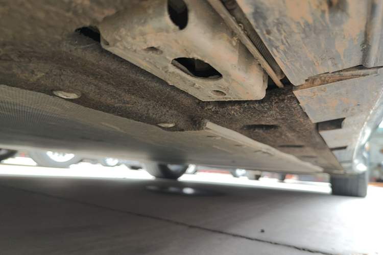 Used BYD Han L 2025 EV Four-Wheel Drive LiDAR Flagship Model Left Side Sill
