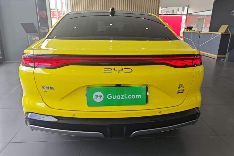 Used BYD Han L 2025 EV Four-Wheel Drive LiDAR Flagship Model Rear