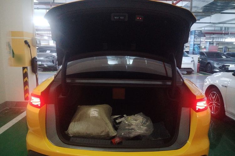 Used BYD Han L 2025 DM-p Four-Wheel-Drive LiDAR Flagship Model Trunk