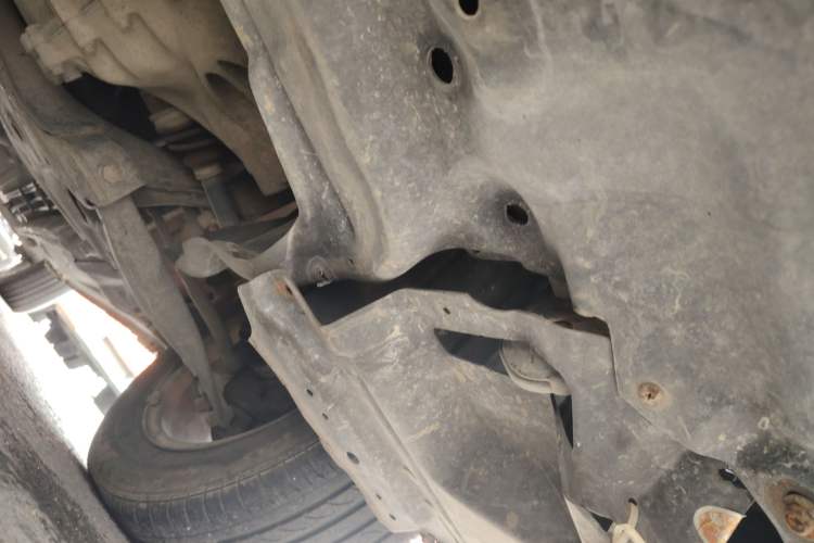 Used BYD L3 2012 1.5L Manual Comfort Edition Chassis Front Left