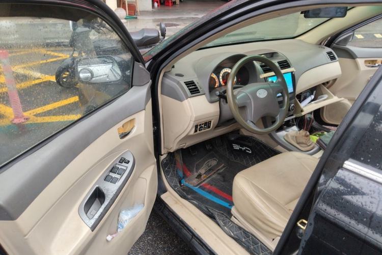 Used BYD L3 2012 1.5L Manual Comfort Edition Driver Seat