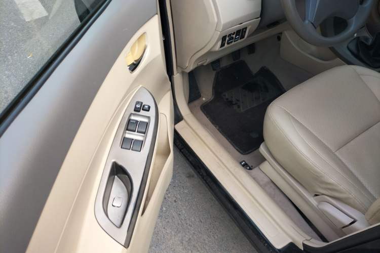 Used BYD L3 2012 1.5L Manual Comfort Edition Driver Seat