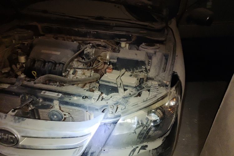 Used BYD L3 2012 1.5L Manual Comfort Edition Engine Bay Left